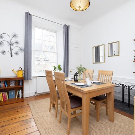 Joivy Cosy Flat In The Heart Of Edinburghアパートメント エクステリア 写真