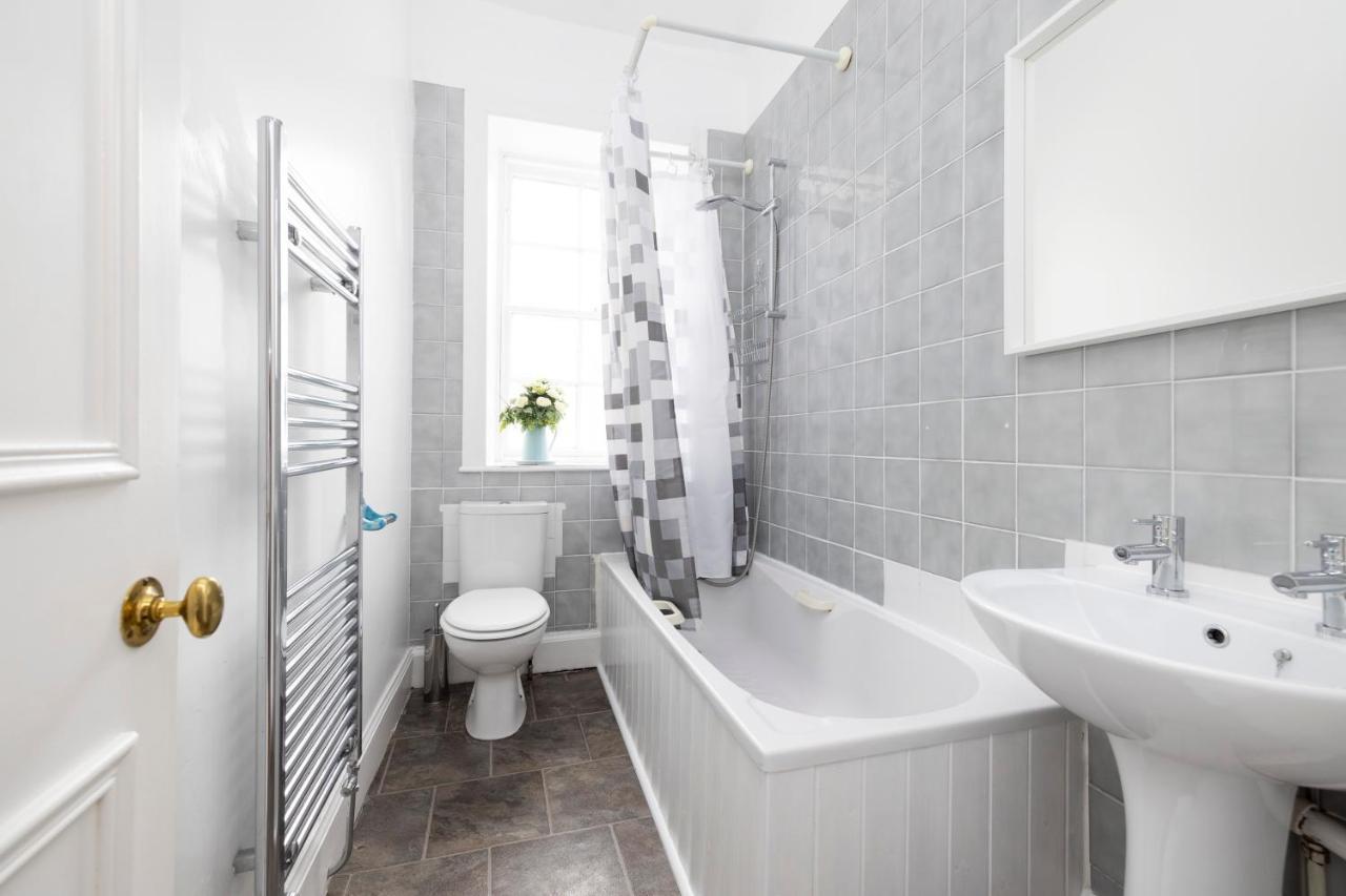 Joivy Cosy Flat In The Heart Of Edinburghアパートメント エクステリア 写真