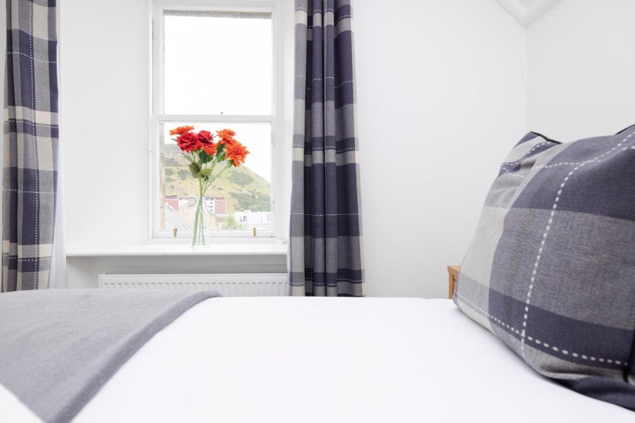 Joivy Cosy Flat In The Heart Of Edinburghアパートメント エクステリア 写真