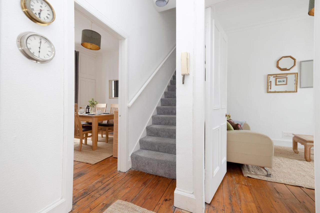Joivy Cosy Flat In The Heart Of Edinburghアパートメント エクステリア 写真